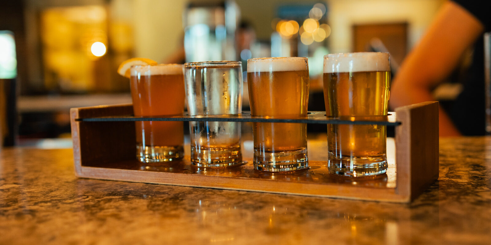 dining-drinks-massena-gristmill-brewery-summer4