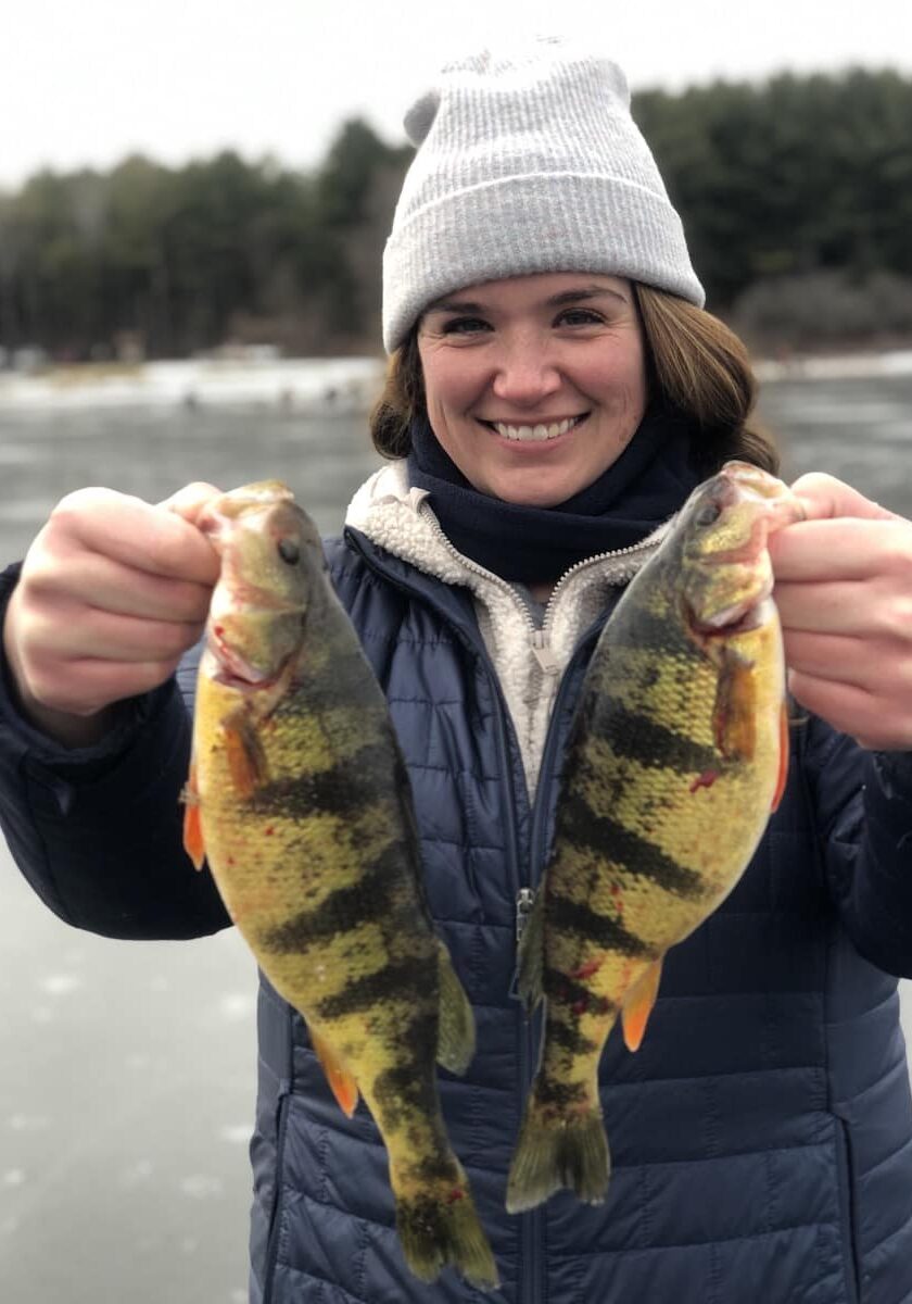 ice-fishing-st-lawrence-county-helms-big-tupper-charters5