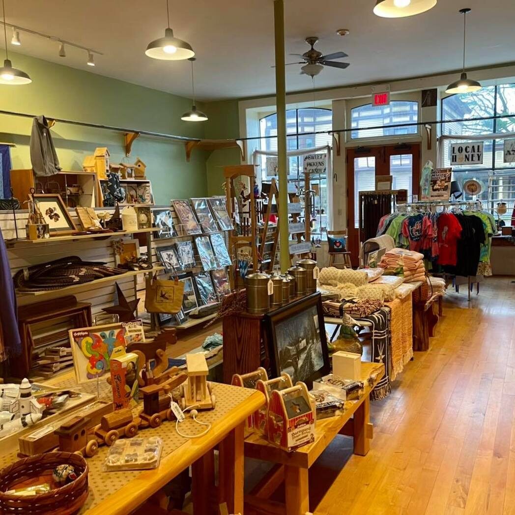 Pickens Hall &amp; Opera House in Heuvelton, New York