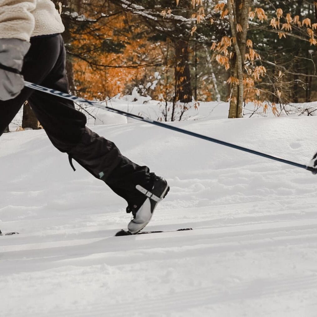 winter-cross-country-skiing1