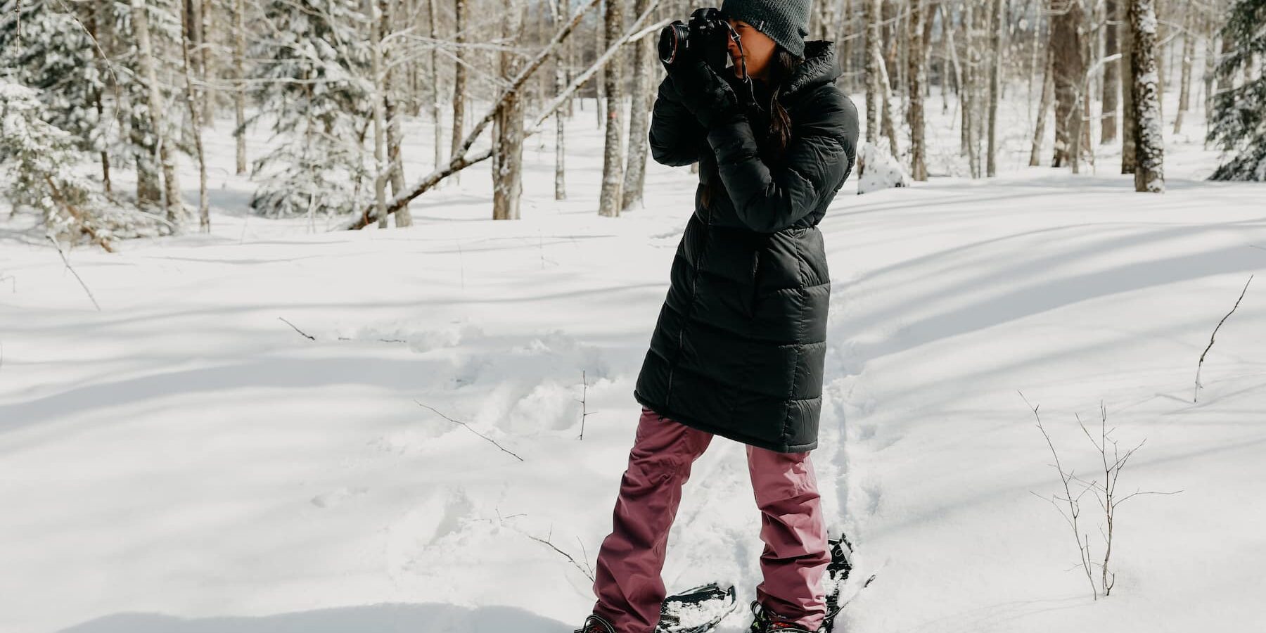 winter-hike-snowshoeing1